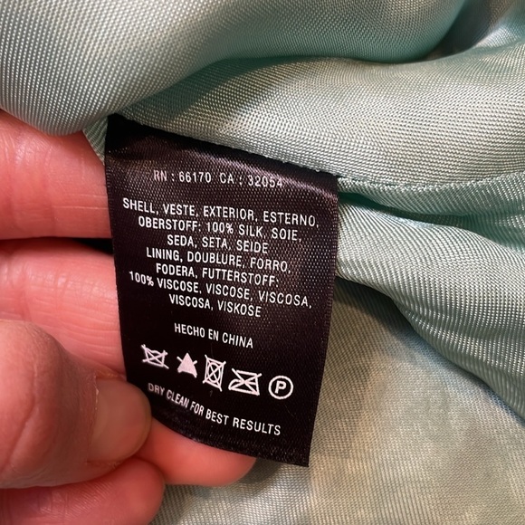 HD in Paris Anthropologie Blue Orange geometric Pleated A-Line Silk Skirt size 2 - Picture 6 of 10